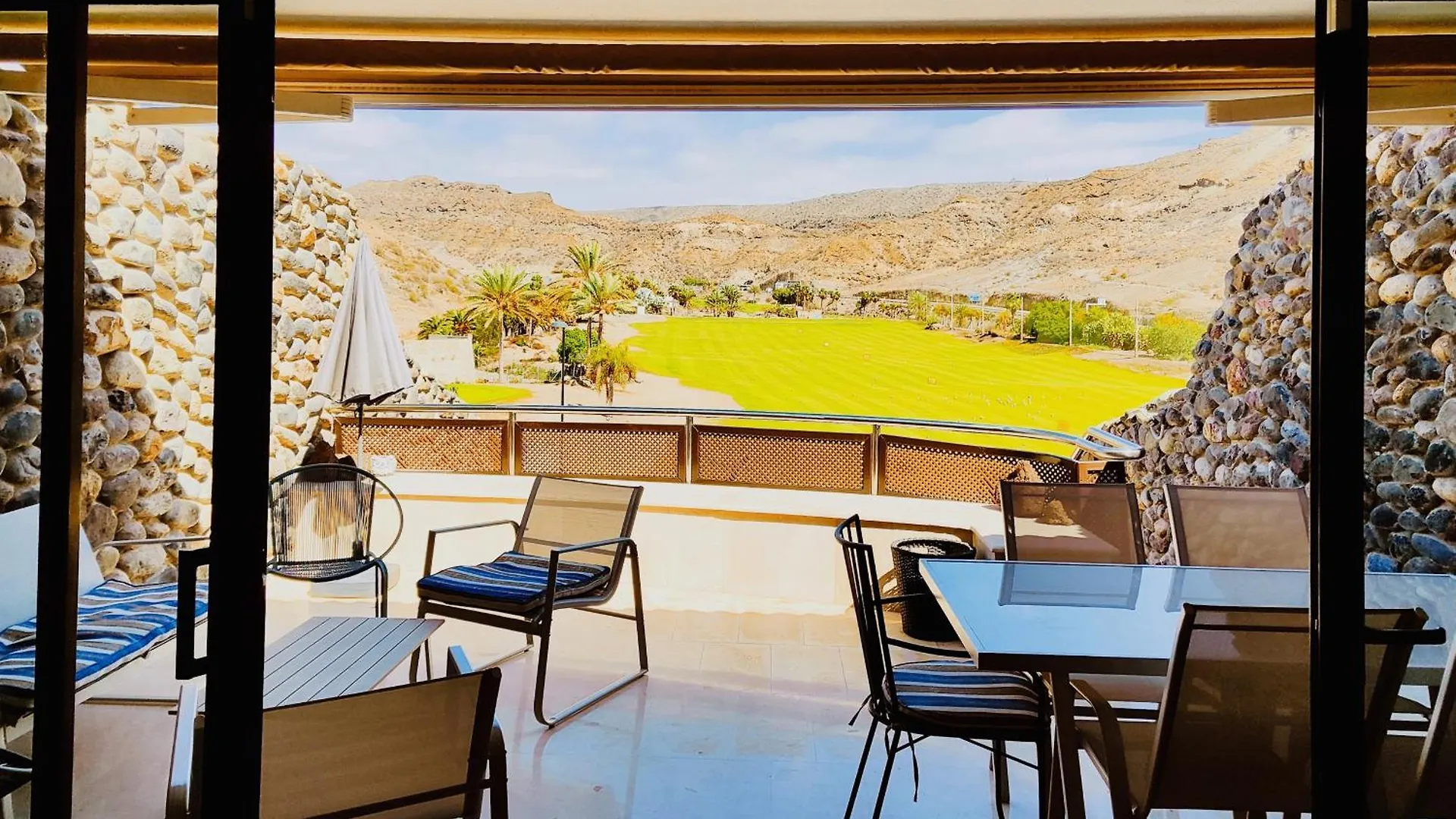 M&F Golf Views. Walk To Beach La Playa de Tauro